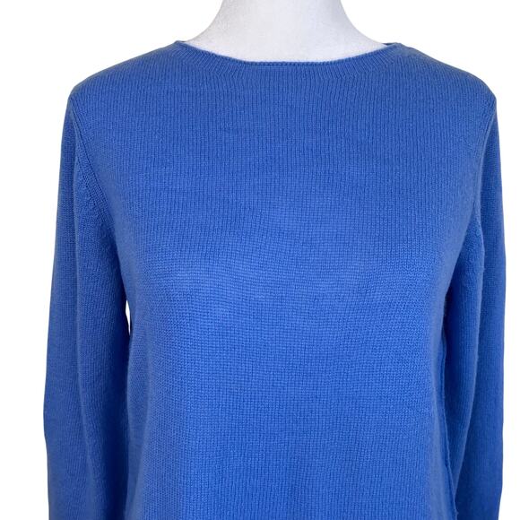 Vince Sz M Wool & Cashmere Blend Trimless Sweater in Hydrangea Blue Minimalist - Picture 4 of 16